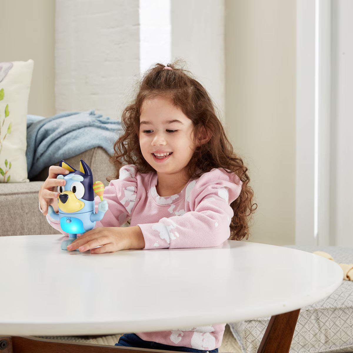 Figura Muévete Con Bluey Vtech