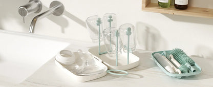 Kit de limpieza y secado de biberones Momcozy 7 en 1